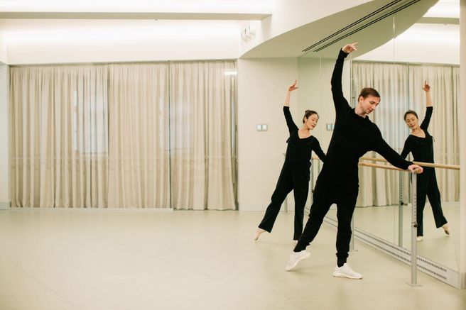 STUDIO CONTEXT DIANA VISHNEVA